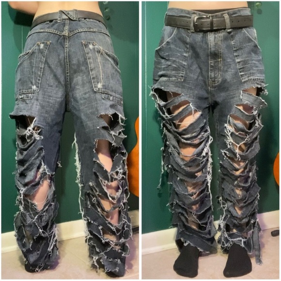 SOLD - APOCALYPSE Extremely Distressed Baggy 6 Pocket Denim Jeans D.I.Y - Picture 2 of 10